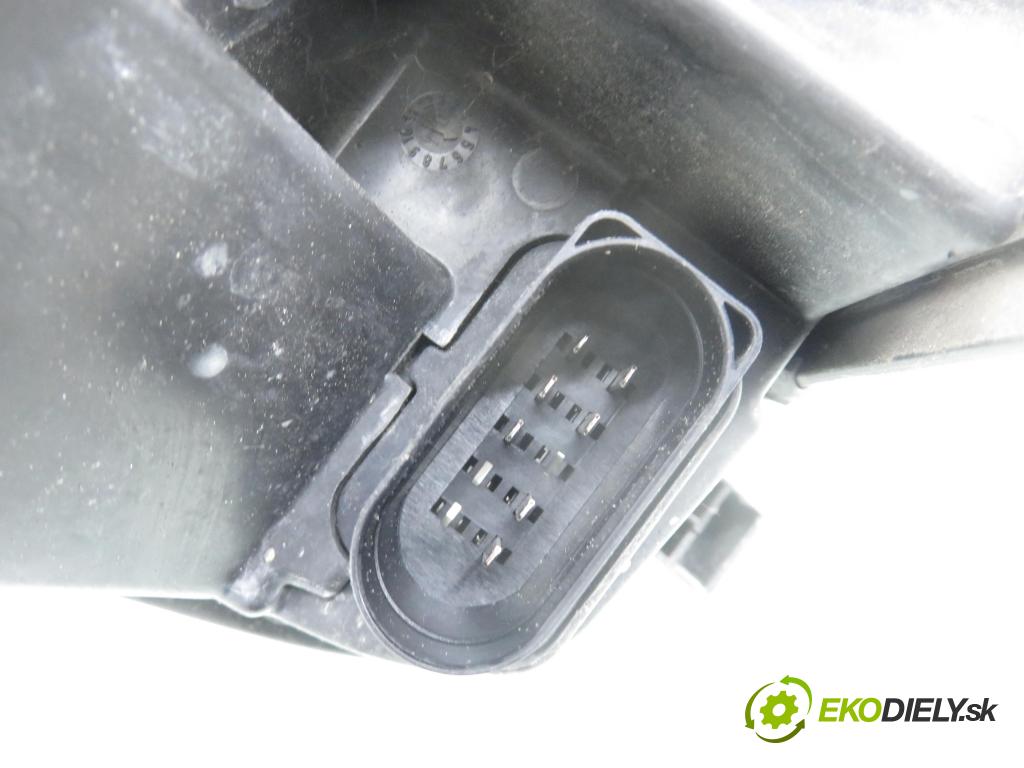 FORD FOCUS C-MAX (DM2) MINIVAN 2004 74,00 1.6 - HWDA 1596,00 Svetlo LP 3M5113006AH