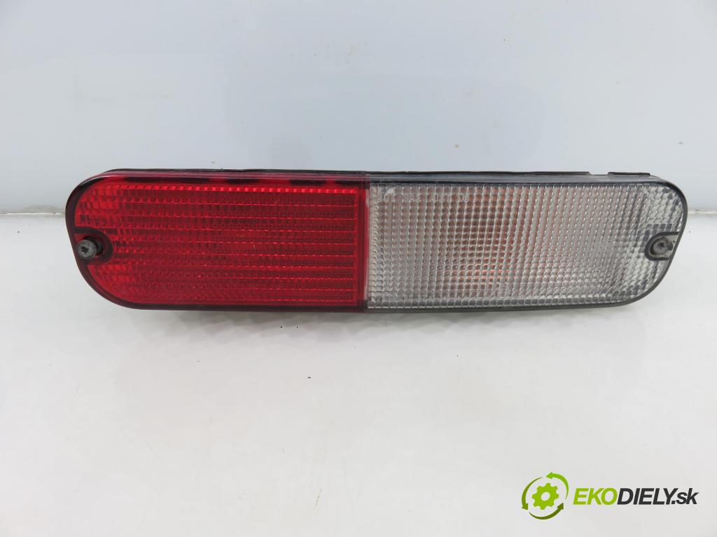LAND ROVER FREELANDER (L314) SUV 1999 72,00 2.0 DI 4x4 - 20 T2N 1994,00 Svetlo hmlové zadné 