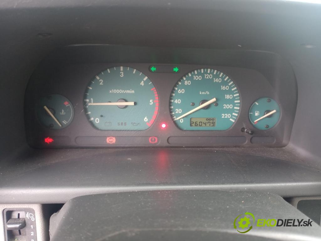 LAND ROVER FREELANDER (L314) SUV 1999 72,00 2.0 DI 4x4 - 20 T2N 1994,00 Prístrojovka elektrický LR0008004