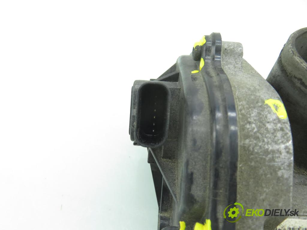 MAZDA 2 (DY) HB 2004 59,00 1.4 - FXJA 1388,00 škrtíci klapka 2S6UEB (Škrticí klapka)