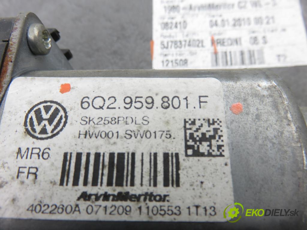 SKODA ROOMSTER (5J) HB 2010 51,00 1.4 TDI - BNM 1422,00 Mechanizmus okien 5J7837402L