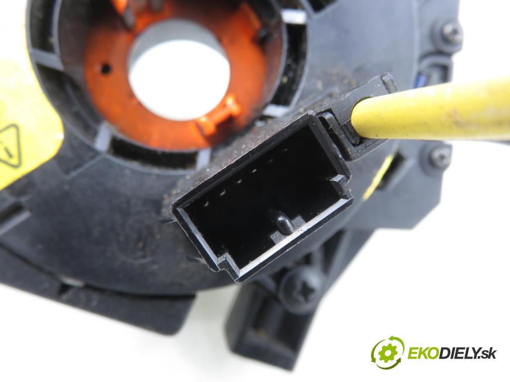 LAND ROVER FREELANDER (L314) SUV 1999 72,00 2.0 DI 4x4 - 20 T2N 1994,00 páčka/prepínač 54353799