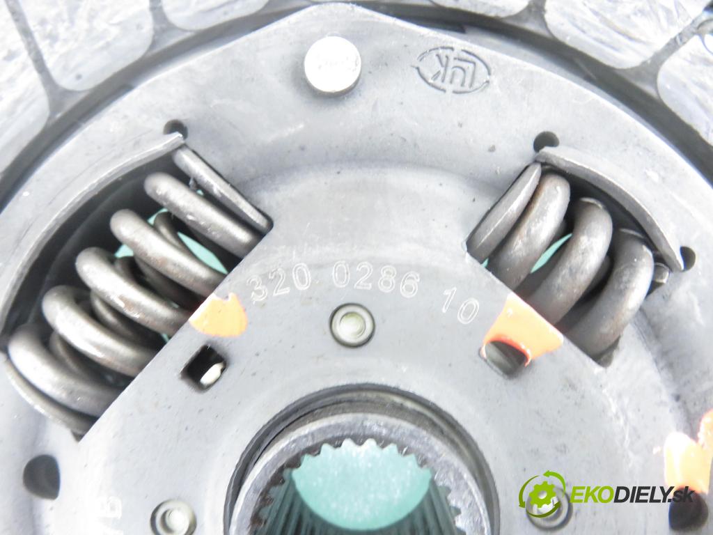 VW GOLF IV (1J1) HB 2003 55,00 1.4 16V - BCA 1390,00 Koleso zotrvačník 027105273D ; 320028610