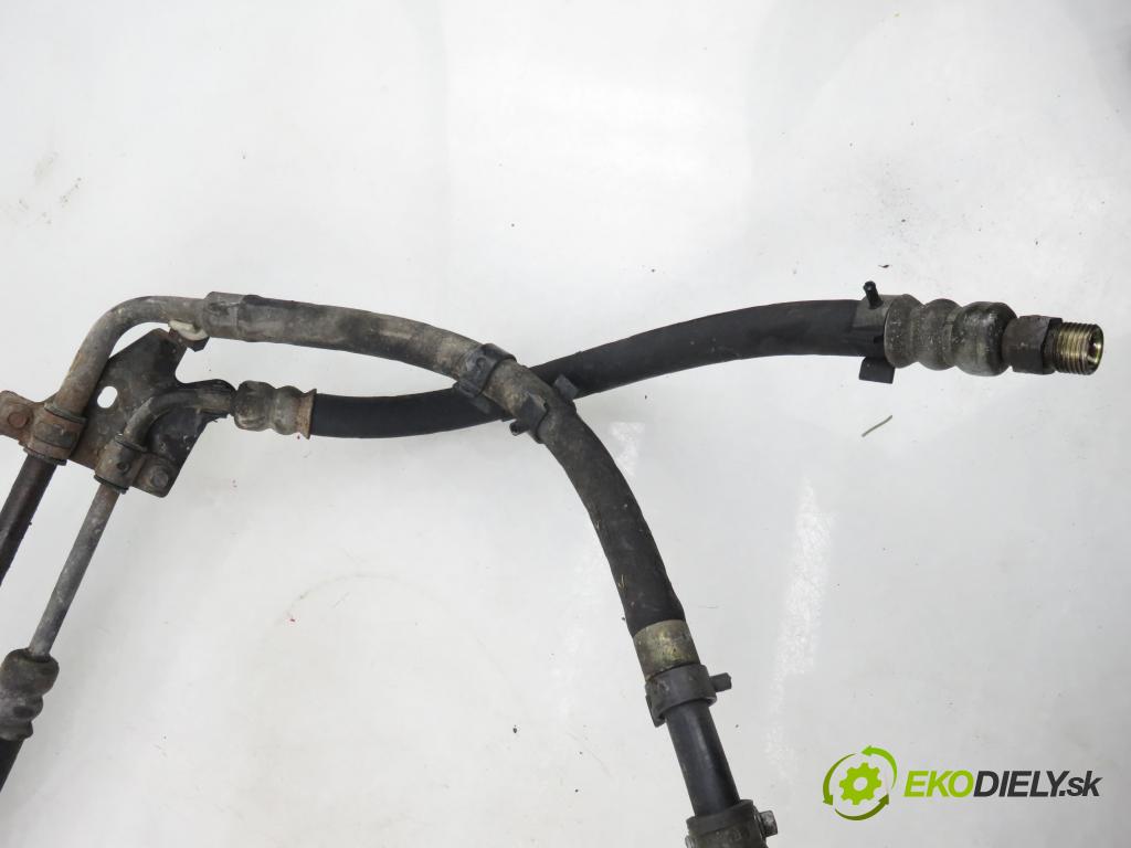 LAND ROVER FREELANDER (L314) SUV 1999 72,00 2.0 DI 4x4 - 20 T2N 1994,00 rúrka / Rúra servočerpadlo