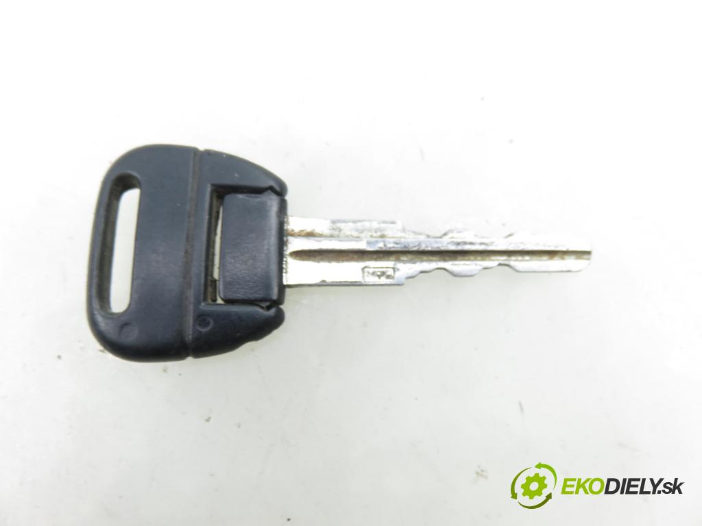 LAND ROVER FREELANDER (L314) SUV 1999 72,00 2.0 DI 4x4 - 20 T2N 1994,00 spínačka 53873175 (Spínací skříňka)