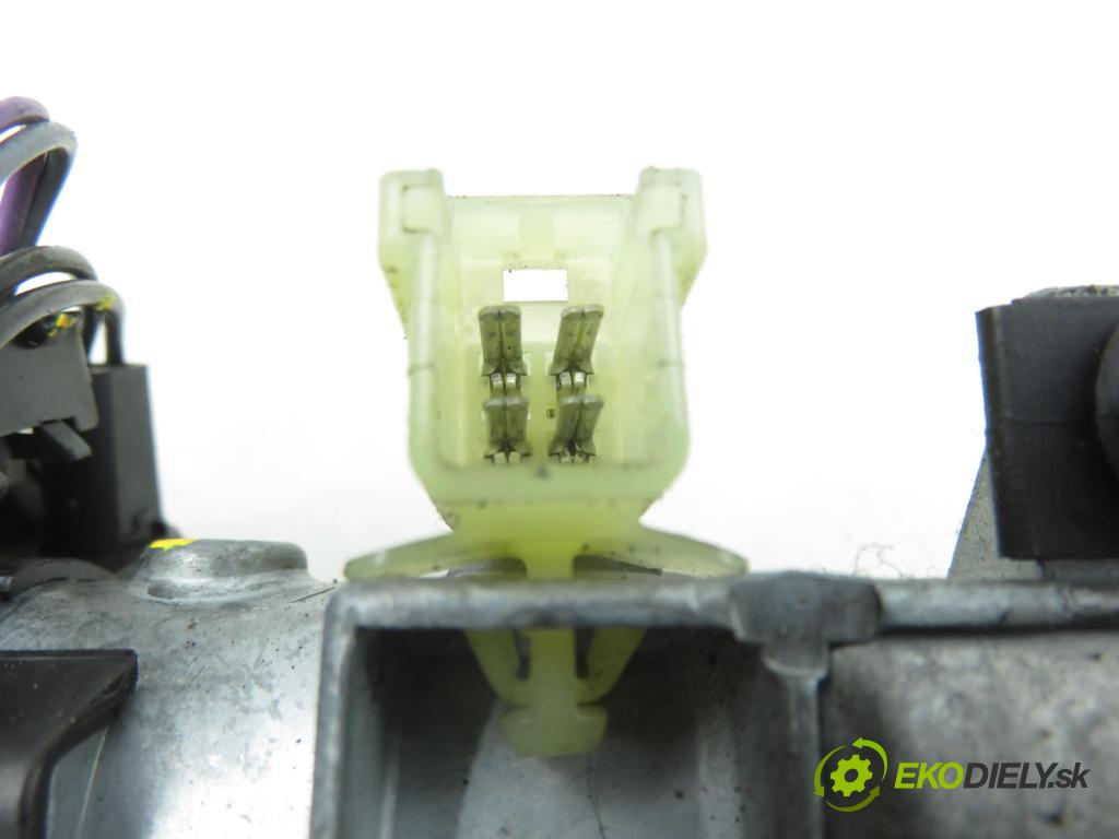 LAND ROVER FREELANDER (L314) SUV 1999 72,00 2.0 DI 4x4 - 20 T2N 1994,00 spínačka 53873175 (Spínací skříňka)