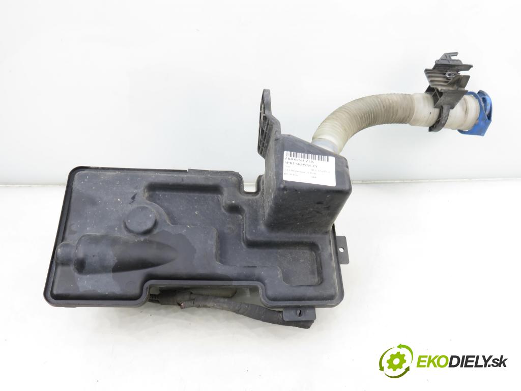 VW TIGUAN (5N_) SUV 2008 103,00 2.0 TDI 4motion - CBAB 1968,00 Nádržka ostrekovačov 5N0955453A ; 5N0955453 ; 5N0955453B (Kľučka dverí ostatné)