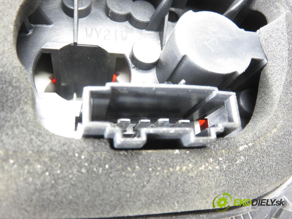 VW TIGUAN (5N_) SUV 2008 103,00 2.0 TDI 4motion - CBAB 1968,00 Svetlo ľavé zadné 5N0945095H