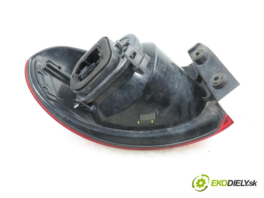 VW TIGUAN (5N_) SUV 2008 103,00 2.0 TDI 4motion - CBAB 1968,00 Svetlo pravé zadné 5N0945096H