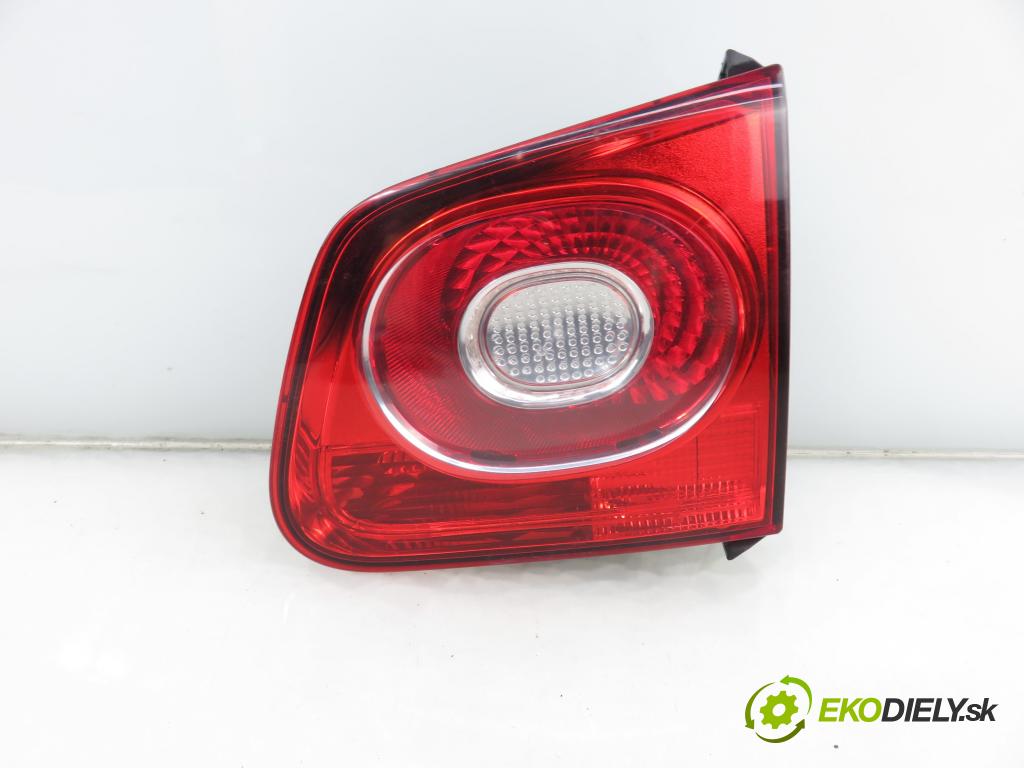 VW TIGUAN (5N_) SUV 2008 103,00 2.0 TDI 4motion - CBAB 1968,00 Svetlo pravé zadné kufor 5N0945094B