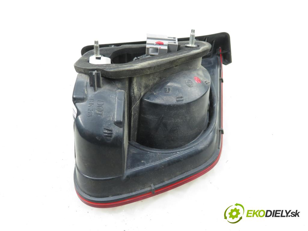 VW TIGUAN (5N_) SUV 2008 103,00 2.0 TDI 4motion - CBAB 1968,00 Svetlo pravé zadné kufor 5N0945094B