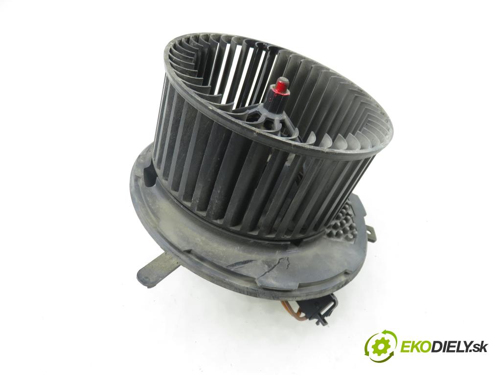VW TIGUAN (5N_) SUV 2008 103,00 2.0 TDI 4motion - CBAB 1968,00 Ventilátor vetráku 3C1820015L ; 3C0907521D ; 997211A