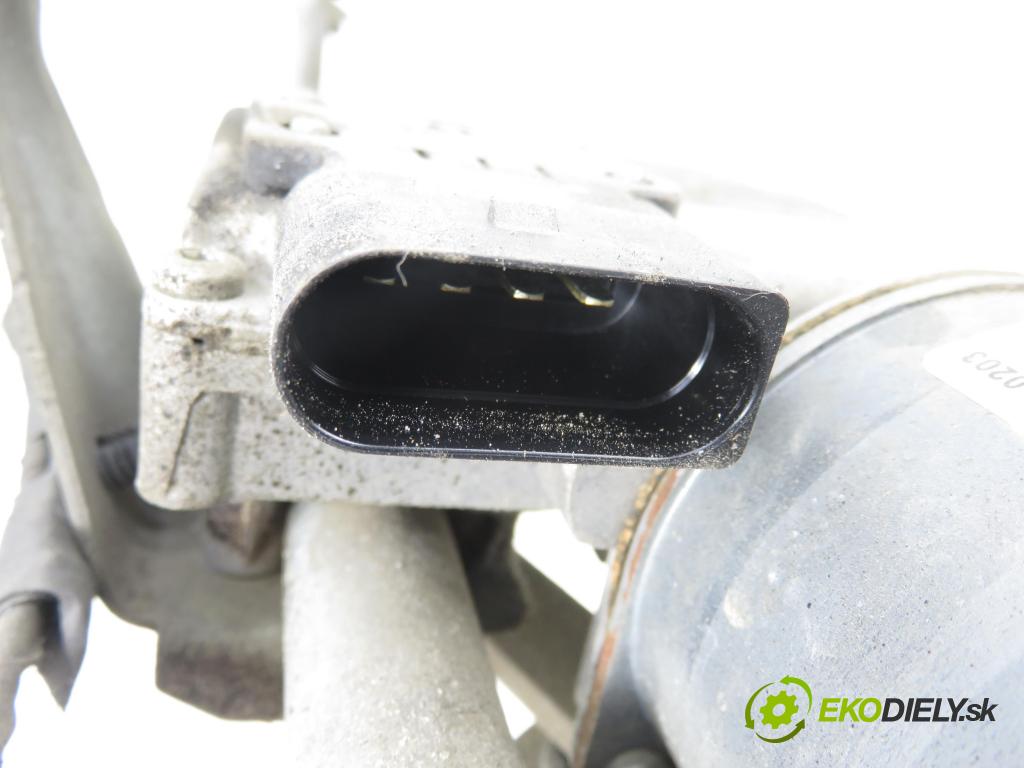 VW TIGUAN (5N_) SUV 2008 103,00 2.0 TDI 4motion - CBAB 1968,00 Motorček stieračov 5N1955119 ; 5N0955623 ; 405139