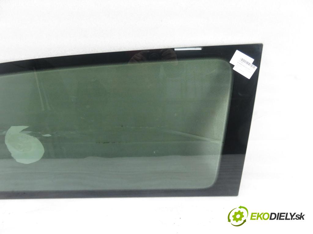 MERCEDES-BENZ VIANO (W639) VAN 2004 110,00 CDI 2.2 150 - OM 646.982 2148,00 Okno dverí pravé zadné sklápacie