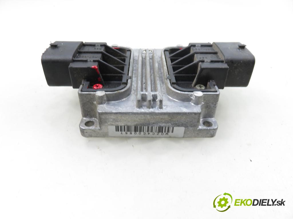 OPEL VECTRA C GTS (Z02) LIFTBACK 2005 114,00 2.2 direct 155 - Z 22 YH 2198,00 Riadiaca jednotka prevodovky 55353020