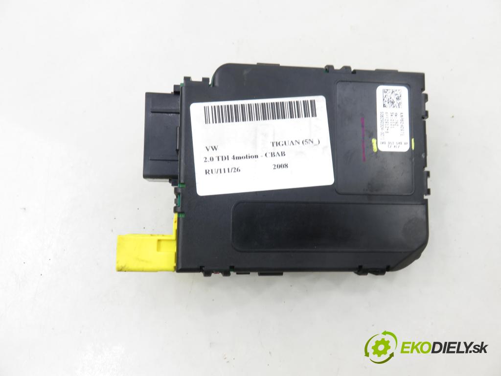 VW TIGUAN (5N_) SUV 2008 103,00 2.0 TDI 4motion - CBAB 1968,00 Snímač KATA ABSTRAKTNÍ: 1K0953549BP