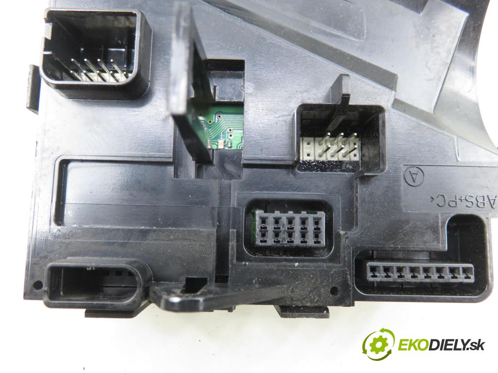 VW TIGUAN (5N_) SUV 2008 103,00 2.0 TDI 4motion - CBAB 1968,00 Snímač KATA ABSTRAKTNÍ: 1K0953549BP