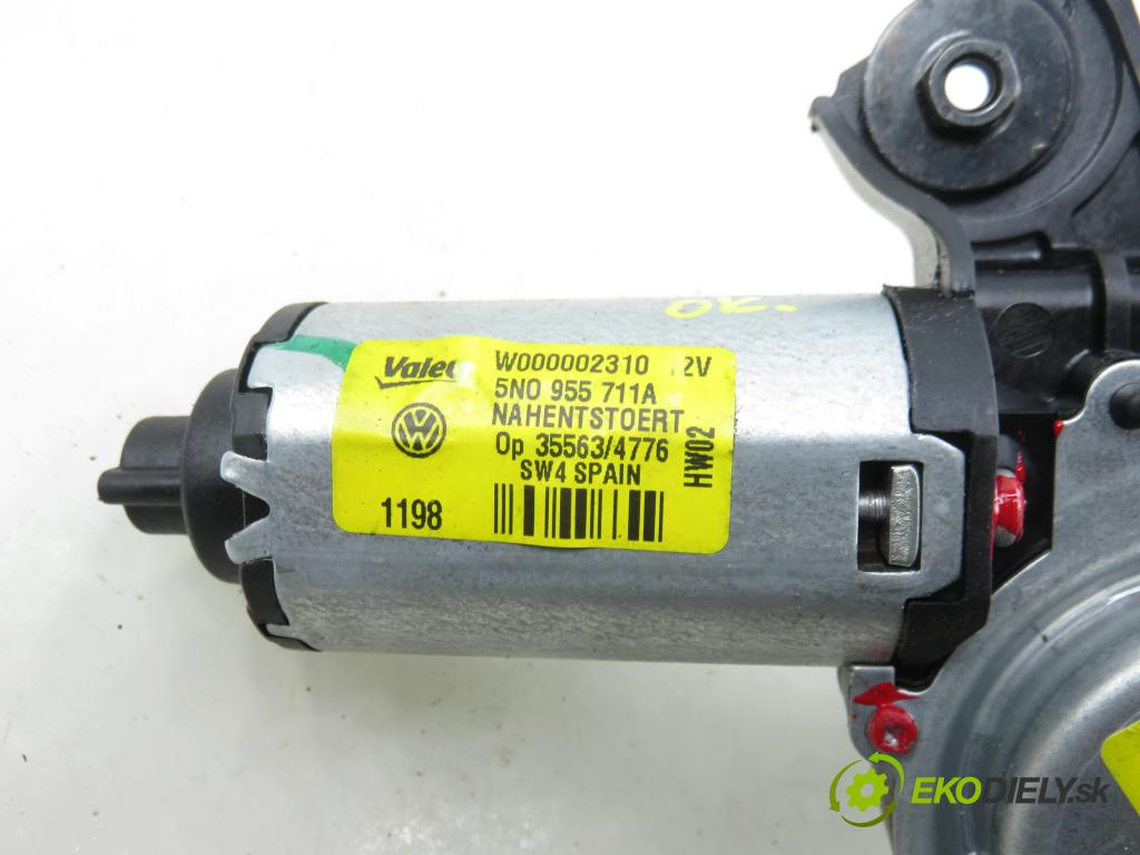 VW TIGUAN (5N_) SUV 2008 103,00 2.0 TDI 4motion - CBAB 1968,00 Motorček stierače zadné 5N0955711A ; W000002310
