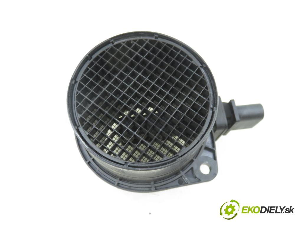 VW TIGUAN (5N_) SUV 2008 103,00 2.0 TDI 4motion - CBAB 1968,00 váha vzduchu vzduchu F00C2G7017 ; 0281906461C ; 03G906461C