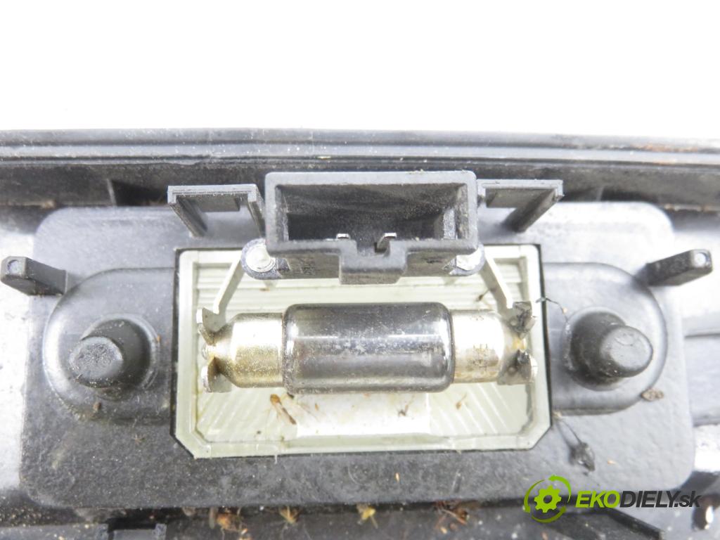 VW TIGUAN (5N_) SUV 2008 103,00 2.0 TDI 4motion - CBAB 1968,00 zadní část - čelo dveří kufr 5N0827287A