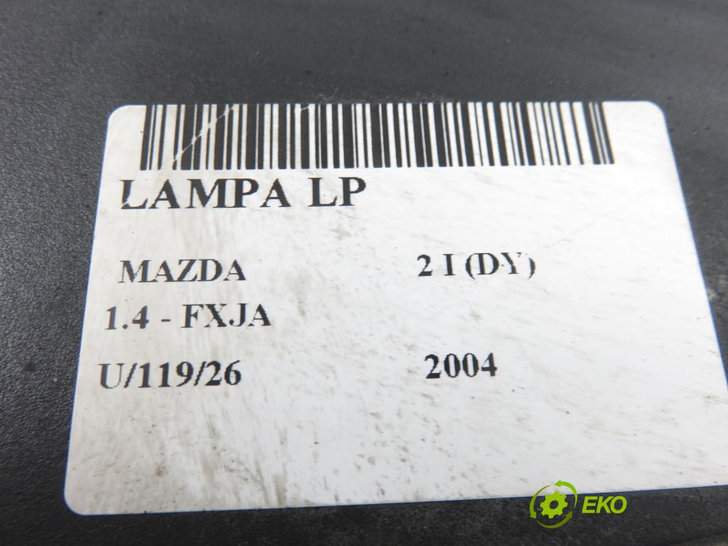 MAZDA 2 (DY) HB 2004 59,00 1.4 - FXJA 1388,00 světlo LP 
