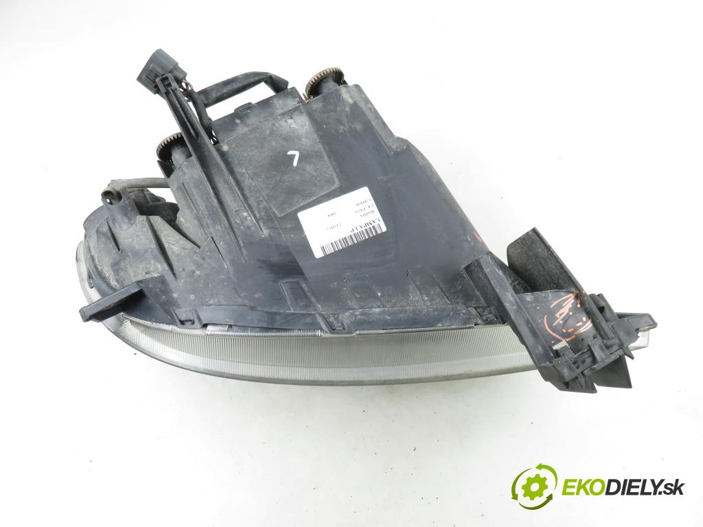 MAZDA 2 (DY) HB 2004 59,00 1.4 - FXJA 1388,00 Svetlo LP