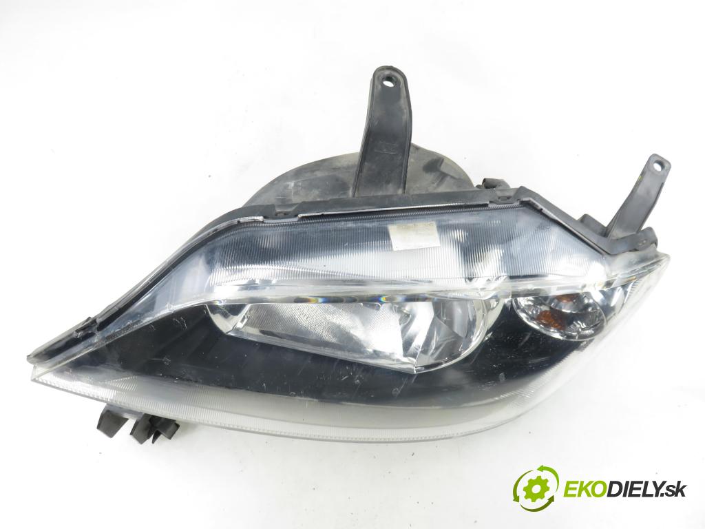 MAZDA 2 (DY) HB 2004 59,00 1.4 - FXJA 1388,00 Svetlo LP