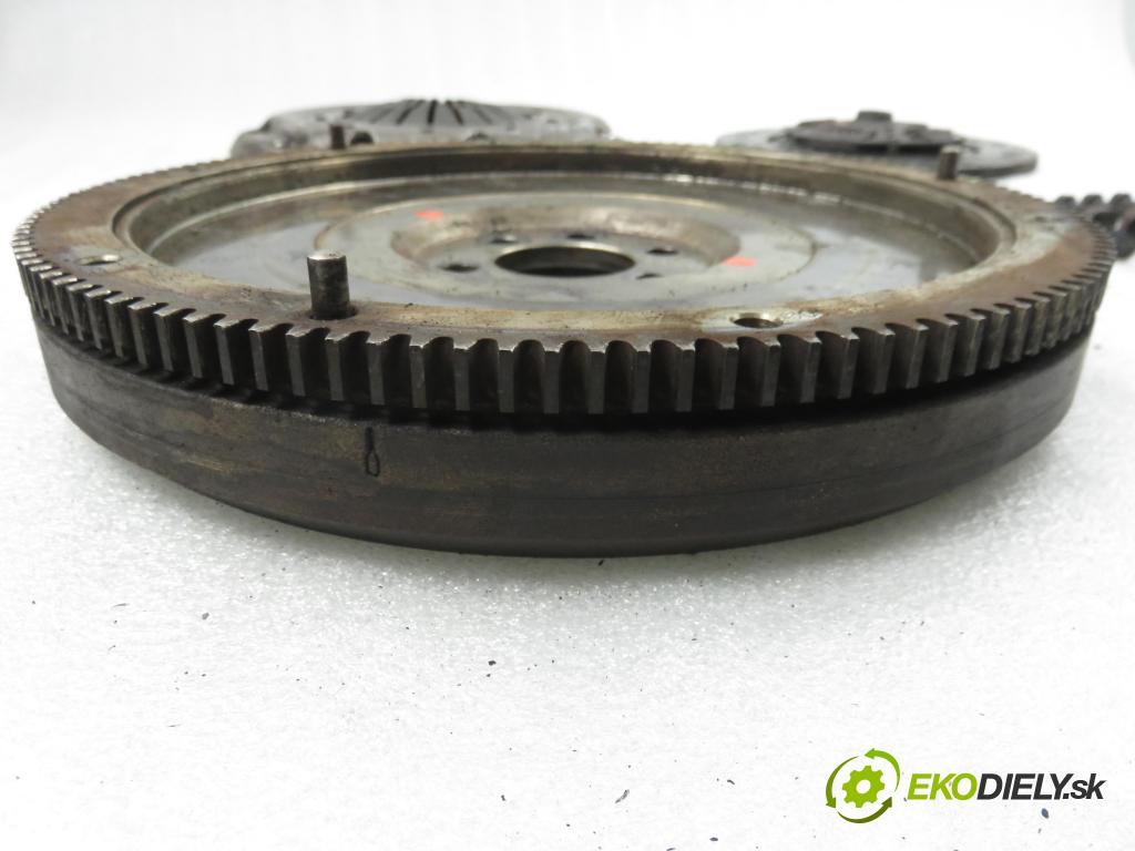 SKODA FABIA I Combi (6Y5) KOMBI 2003 74,00 1.9 TDI - ATD 1896,00 Koleso zotrvačník 037105273C ; 123038510 ; 323056710