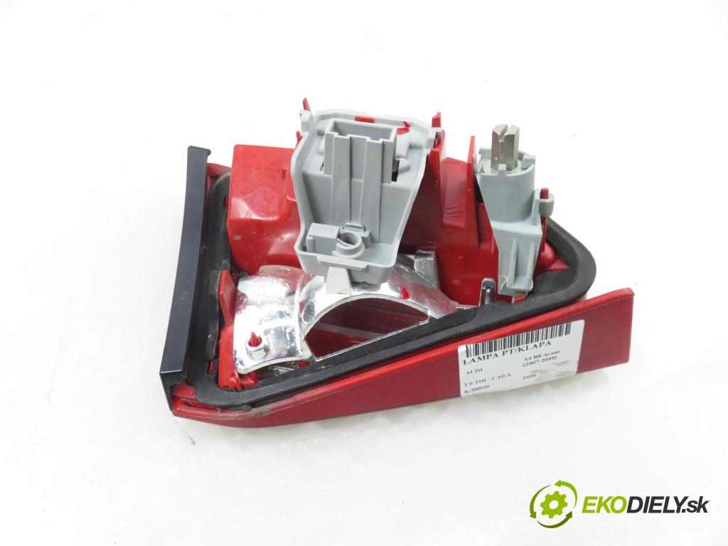 AUDI A4 Avant (8K5, B8) KOMBI 2010 105,00 2.0 TDI - CAGA 1968,00 Svetlo pravé zadné kufor 8K9945094B