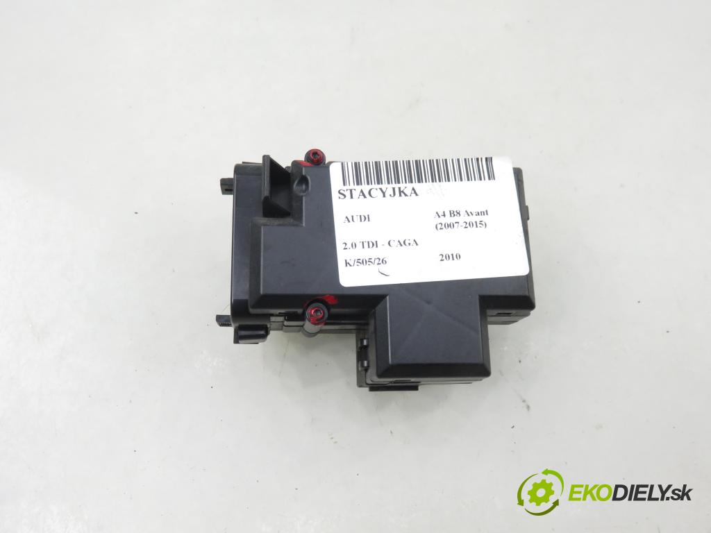 AUDI A4 Avant (8K5, B8) KOMBI 2010 105,00 2.0 TDI - CAGA 1968,00 spinačka 8K0909131D (Spínacia skrinka)