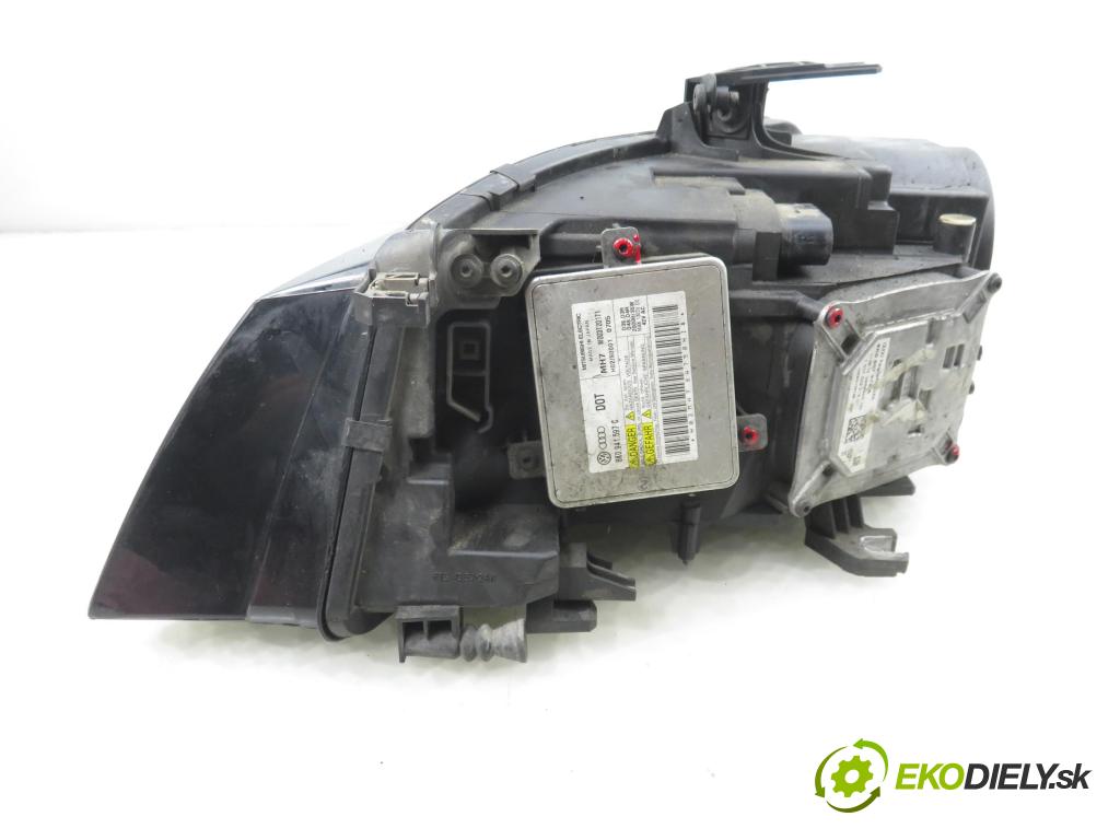 AUDI A4 Avant (8K5, B8) KOMBI 2010 105,00 2.0 TDI - CAGA 1968,00 Svetlo PP