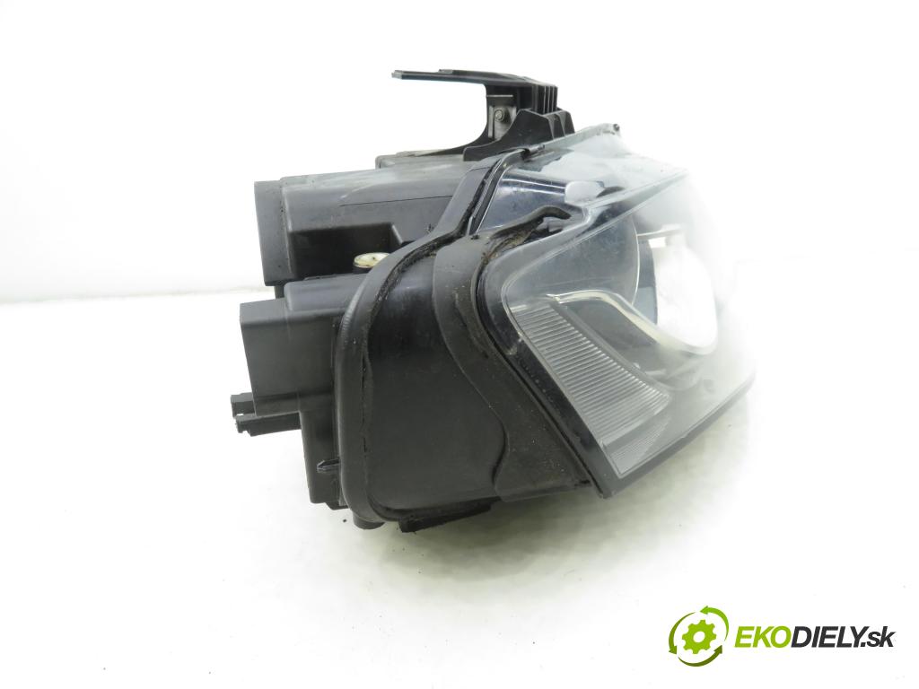 AUDI A4 Avant (8K5, B8) KOMBI 2010 105,00 2.0 TDI - CAGA 1968,00 Svetlo PP