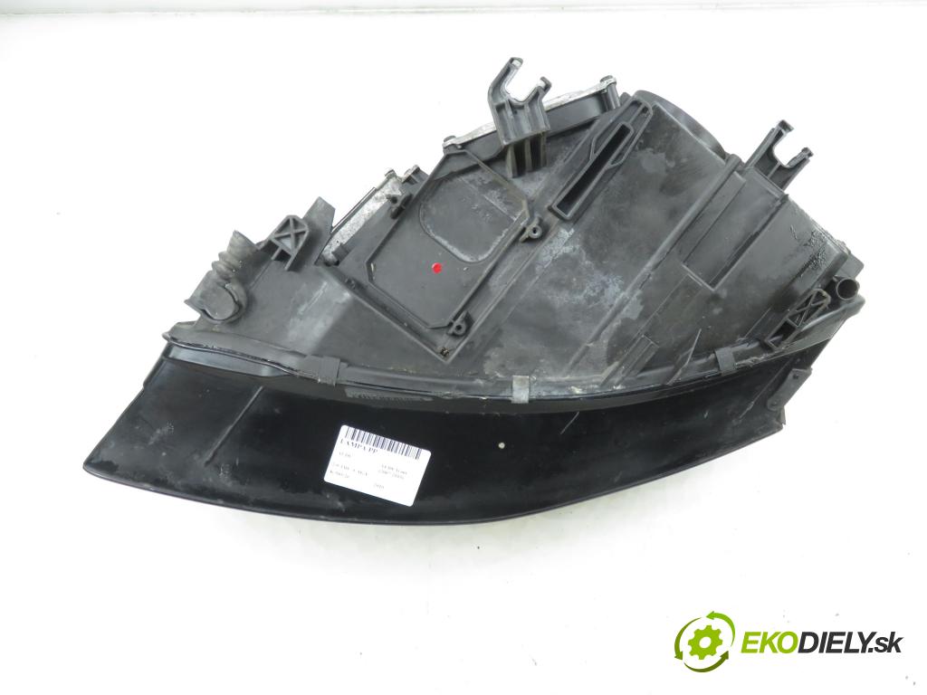 AUDI A4 Avant (8K5, B8) KOMBI 2010 105,00 2.0 TDI - CAGA 1968,00 Svetlo PP