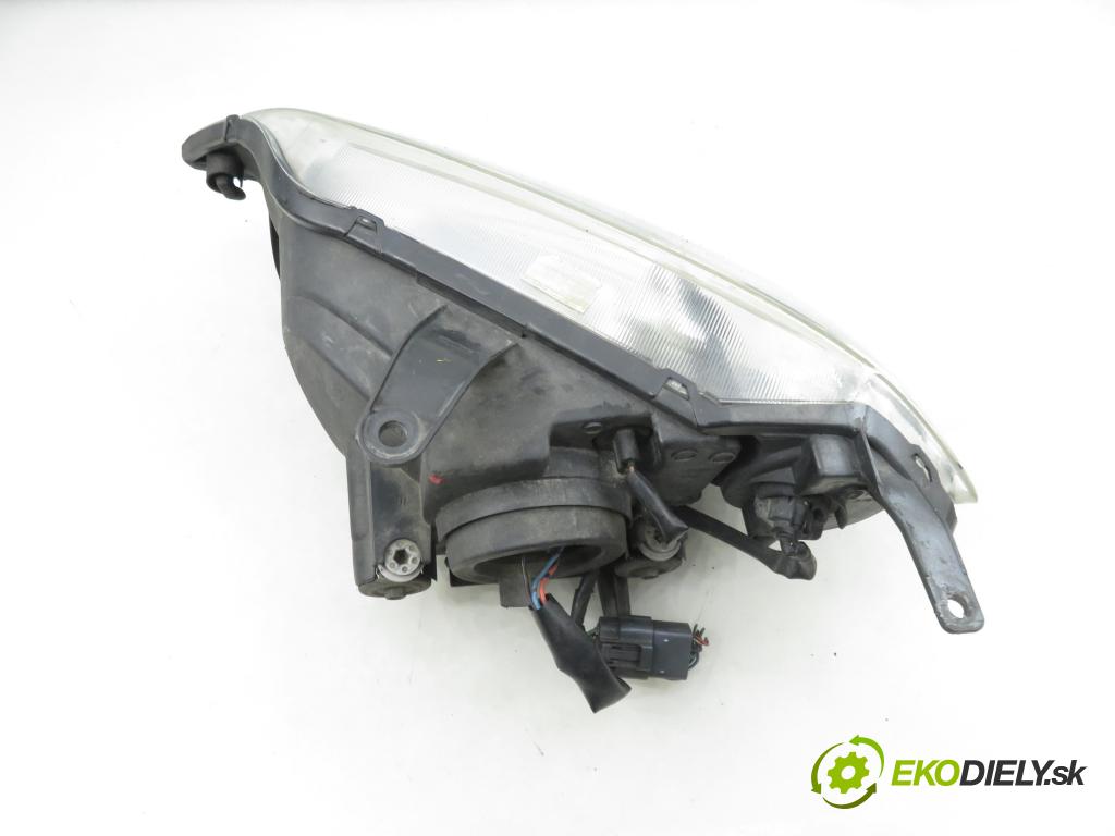 MAZDA 2 (DY) HB 2004 59,00 1.4 - FXJA 1388,00 Svetlo PP