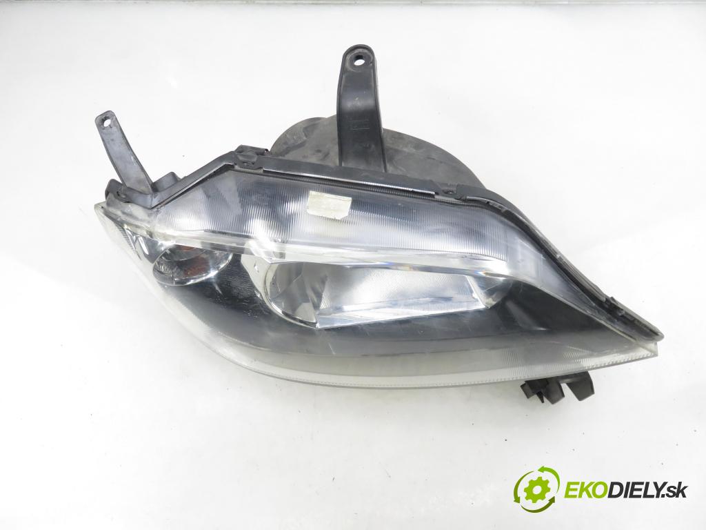 MAZDA 2 (DY) HB 2004 59,00 1.4 - FXJA 1388,00 Svetlo PP