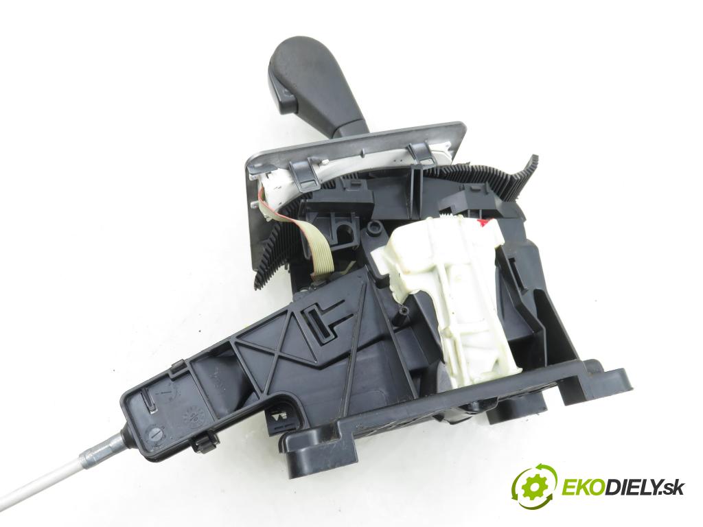 OPEL VECTRA C GTS (Z02) LIFTBACK 2005 114,00 2.2 direct 155 - Z 22 YH 2198,00 ZVEDÁK: 13130909GW