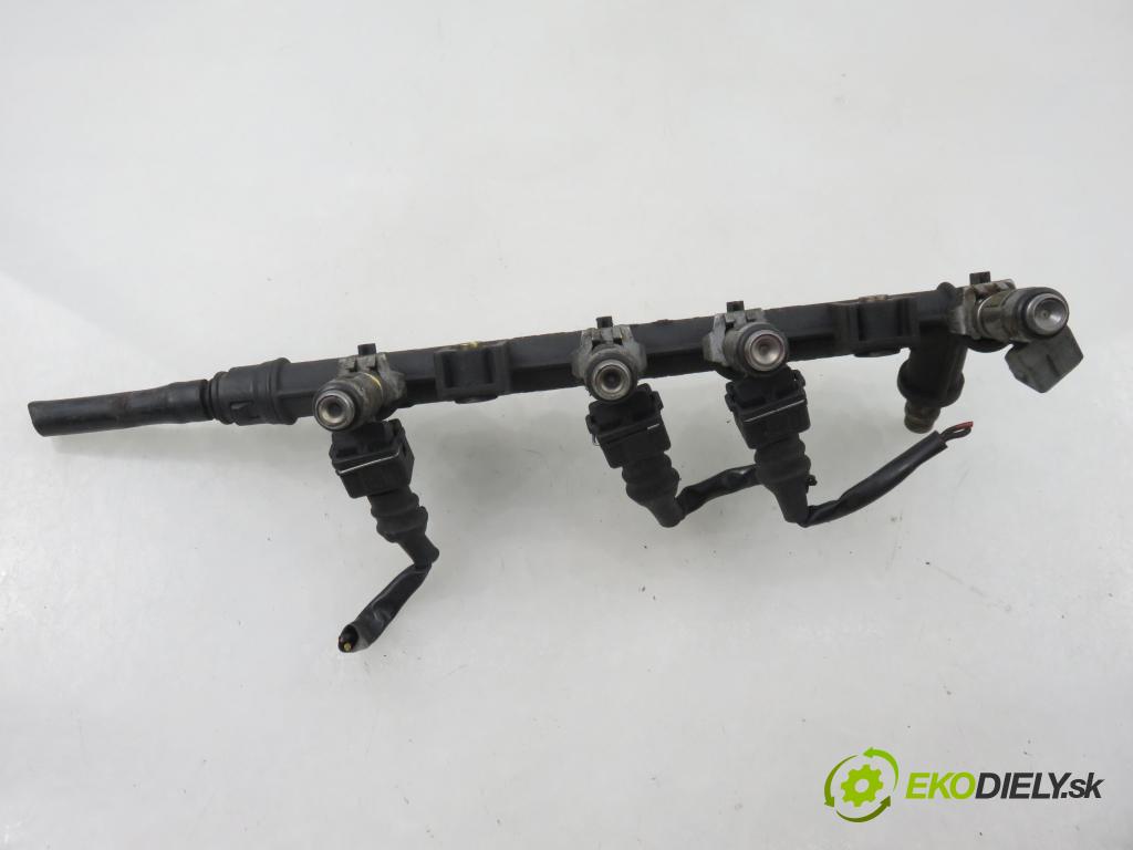 FIAT PANDA (169_) HB 2006 40,00 1.1 54 - 187 A1.000 1108,00 Lišta vstrekovacia 3219018301 (Vstrekovacia lišta)