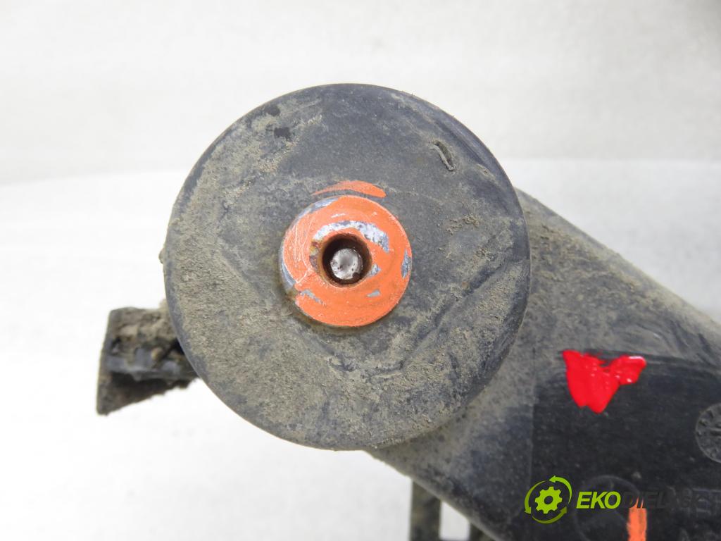 MERCEDES-BENZ VIANO (W639) VAN 2004 110,00 CDI 2.2 150 - OM 646.982 2148,00 Držiak predný 6398800003