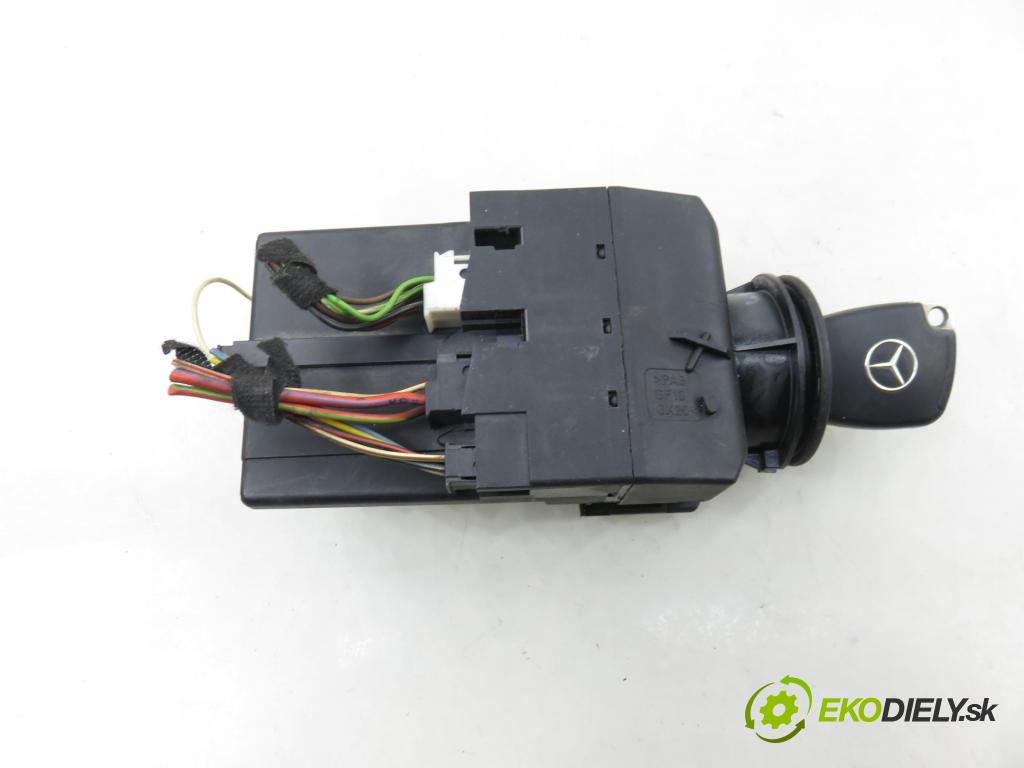 MERCEDES-BENZ VIANO (W639) VAN 2004 110,00 CDI 2.2 150 - OM 646.982 2148,00 spinačka 6395450108 (Spínacia skrinka)