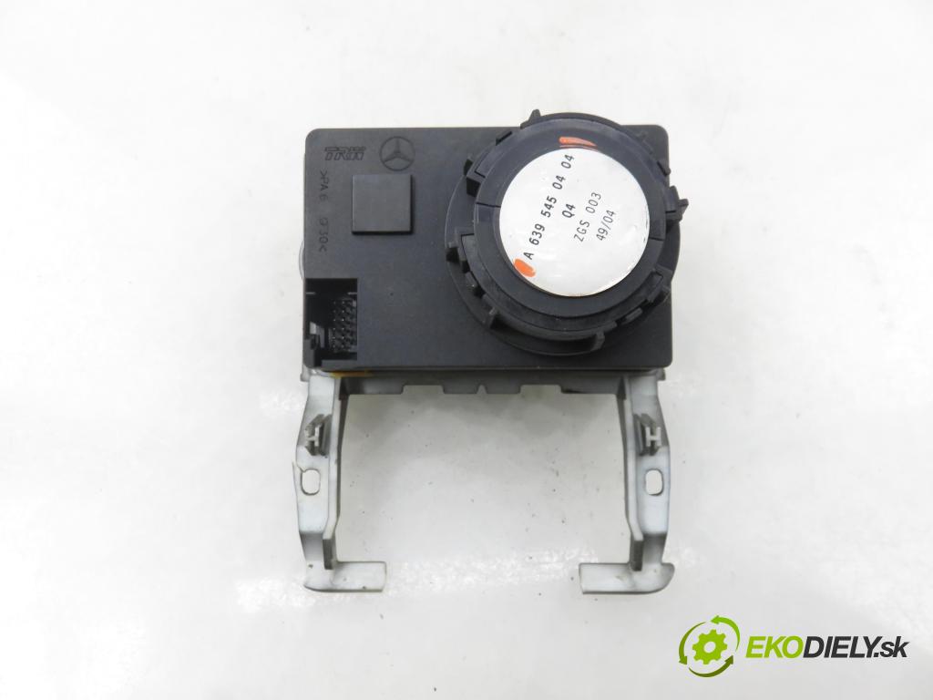 MERCEDES-BENZ VIANO (W639) VAN 2004 110,00 CDI 2.2 150 - OM 646.982 2148,00 prepínač svetlá A6395450404