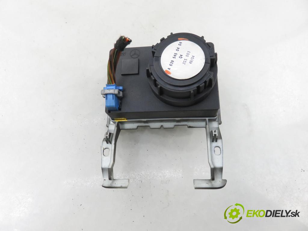 MERCEDES-BENZ VIANO (W639) VAN 2004 110,00 CDI 2.2 150 - OM 646.982 2148,00 prepínač svetlá A6395450404