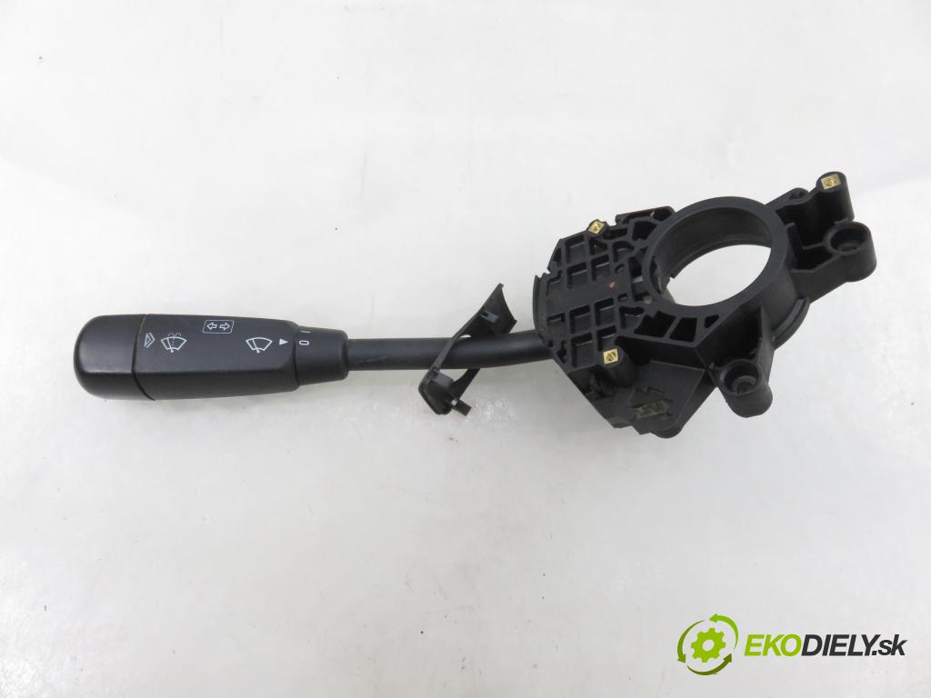 MERCEDES-BENZ VIANO (W639) VAN 2004 110,00 CDI 2.2 150 - OM 646.982 2148,00 / páčka ľavá strana A8395450124