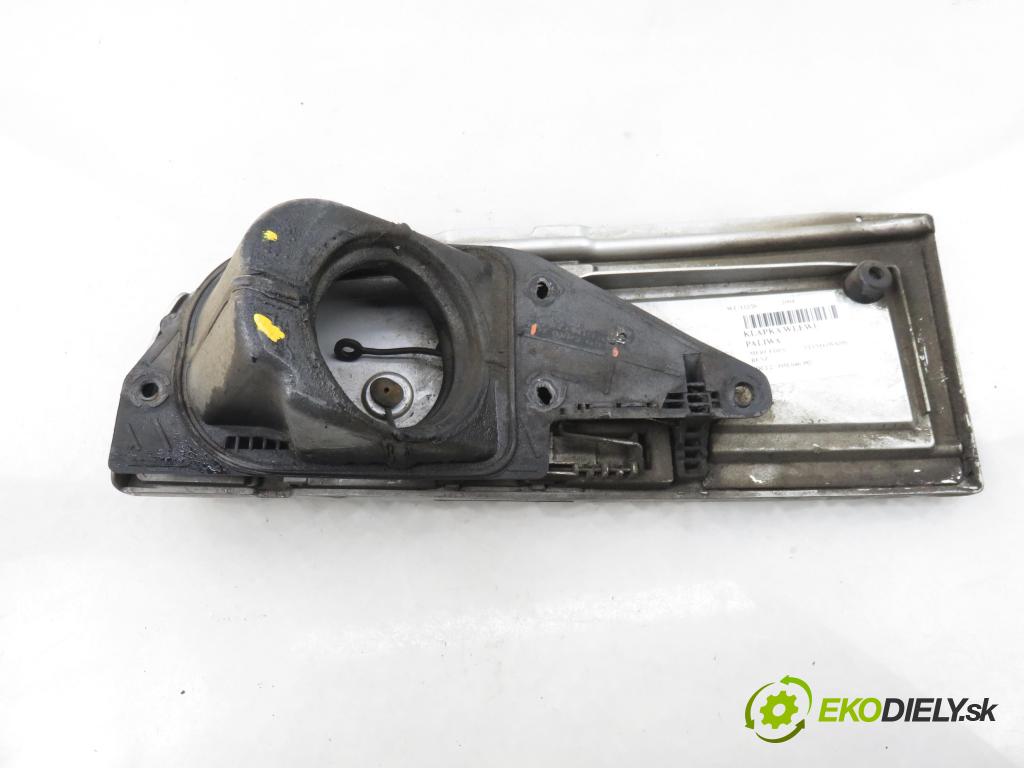 MERCEDES-BENZ VIANO (W639) VAN 2004 110,00 CDI 2.2 150 - OM 646.982 2148,00 Dvierka nádrže paliva A6397540034 (Kľučka dverí ostatné)