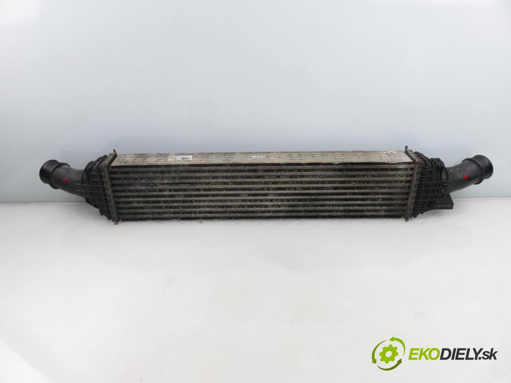 AUDI A4 Avant (8K5, B8) KOMBI 2010 105,00 2.0 TDI - CAGA 1968,00 chladič intercooler 8K0145805G