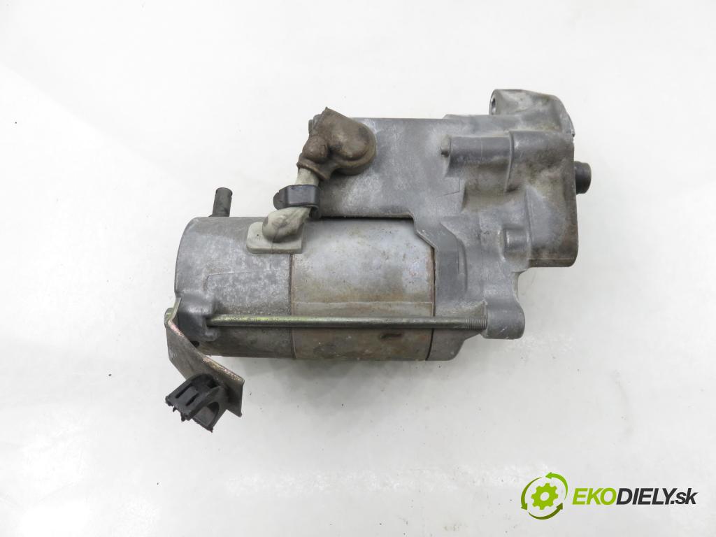 TOYOTA YARIS (_P1_) HB 2004 55,00 1.4 D-4D (NLP10_) - 1ND-TV 1364,00 startér 2810033040 (Startér)