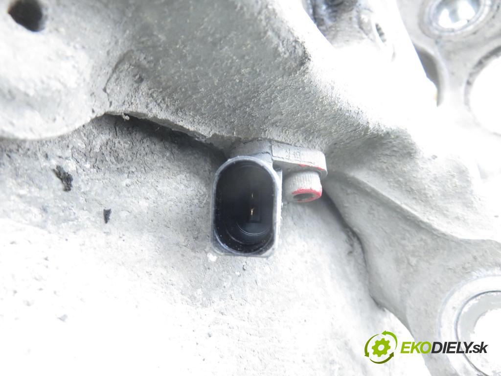 AUDI A4 Avant (8K5, B8) KOMBI 2010 105,00 2.0 TDI - CAGA 1968,00 náboj PP ABS