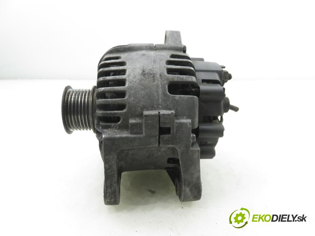 RENAULT SCENIC II (JM0/1_) MINIVAN 2003 88,00 1.9 dCi 120 - F9Q 812 1870,00 Alternátor 8200290215 (Alternátor)