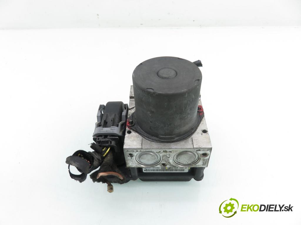 AUDI A4 Avant (8K5, B8) KOMBI 2010 105,00 2.0 TDI - CAGA 1968,00 Pumpa ABS 0265951539 ; 8K0614517ED ; 0265236348 (Pumpa ABS)