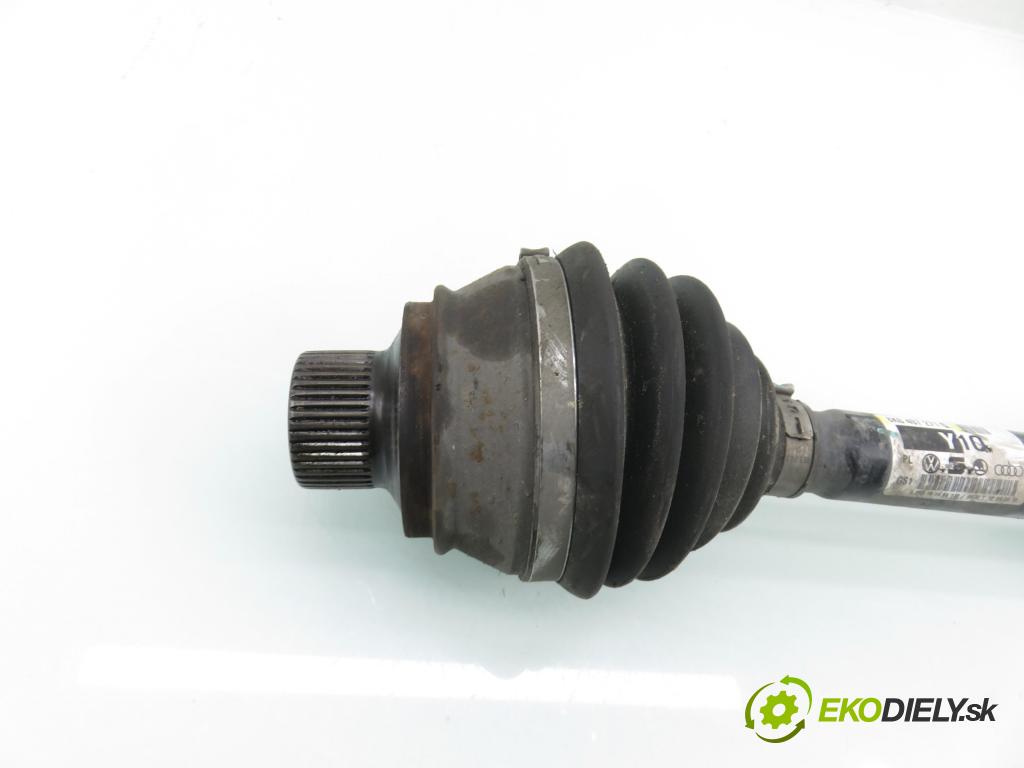 AUDI A4 Avant (8K5, B8) KOMBI 2010 105,00 2.0 TDI - CAGA 1968,00 Poloos LP 8K0407271Q