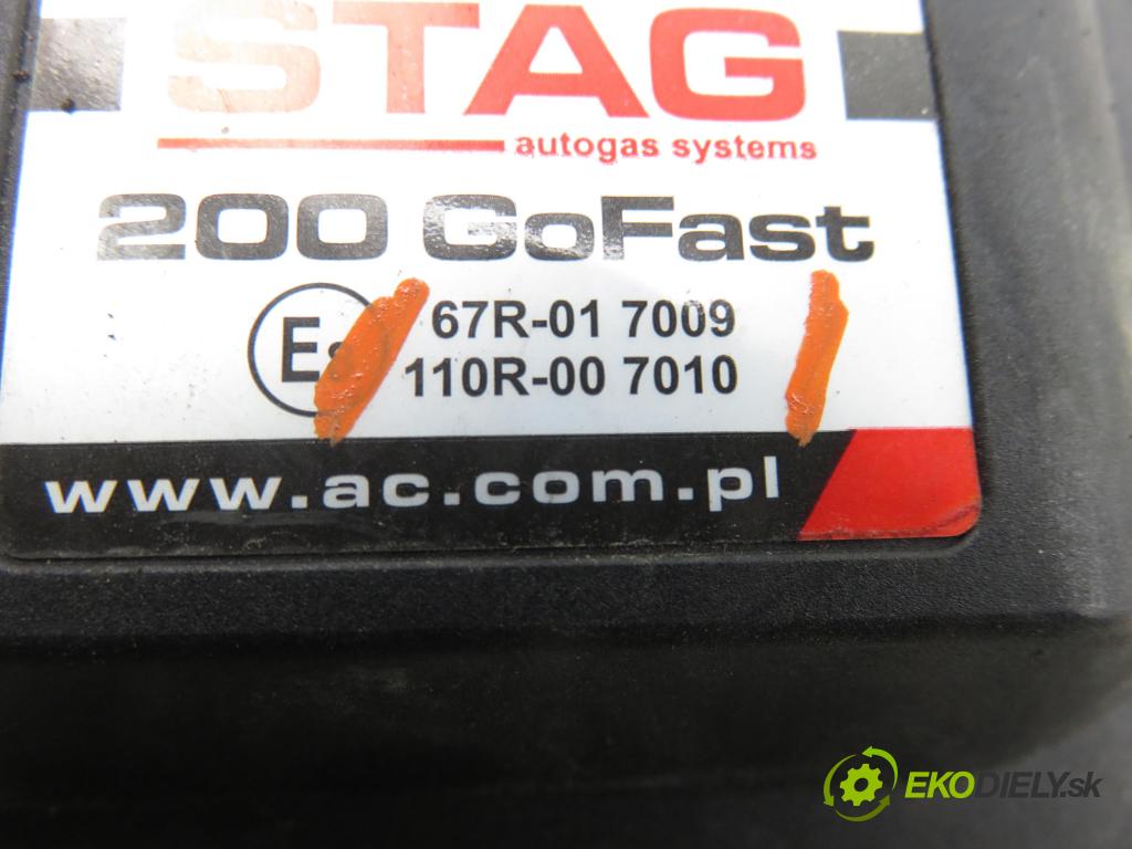 VW PASSAT B5.5 Variant (3B6) KOMBI 2001 85,00 2 - AZM 1984,00 Riadiaca jednotka LPG 67R017009 ; 110R007010